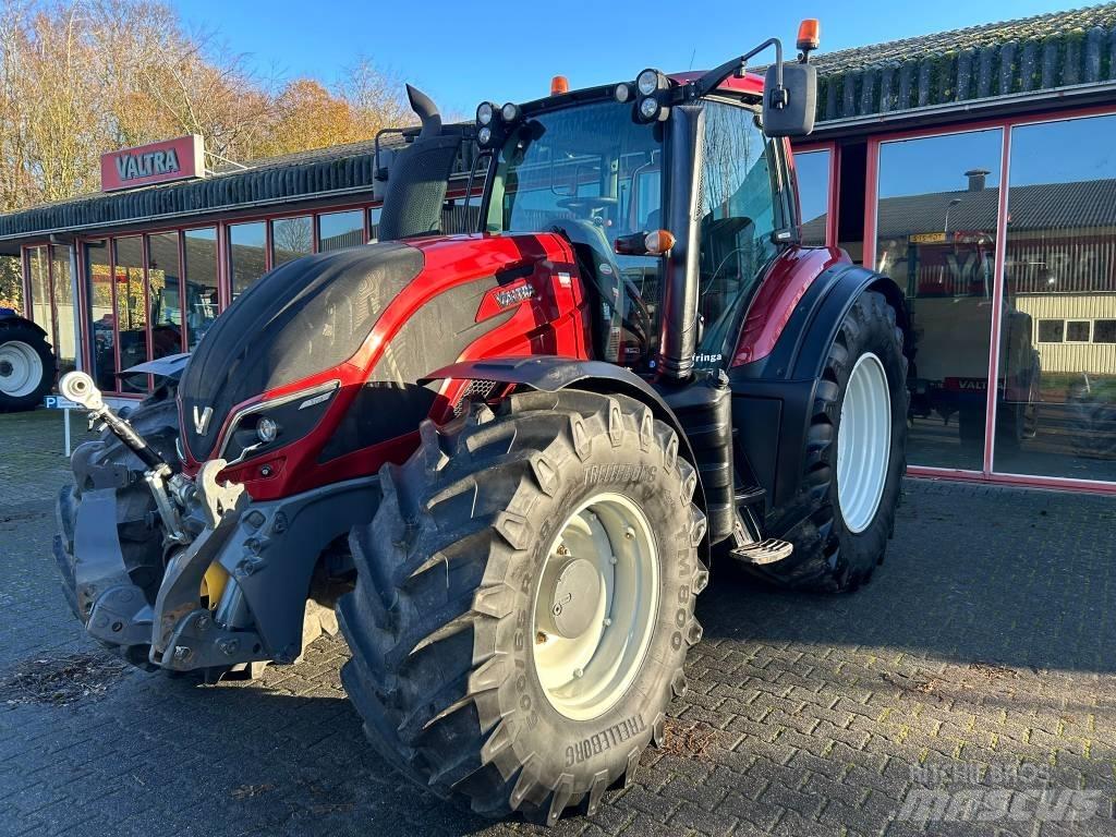 Valtra T234A 트랙터