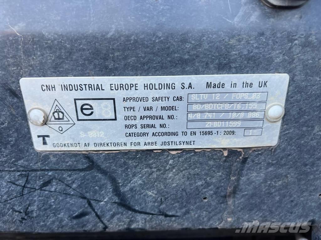 New Holland T 6.155 트랙터