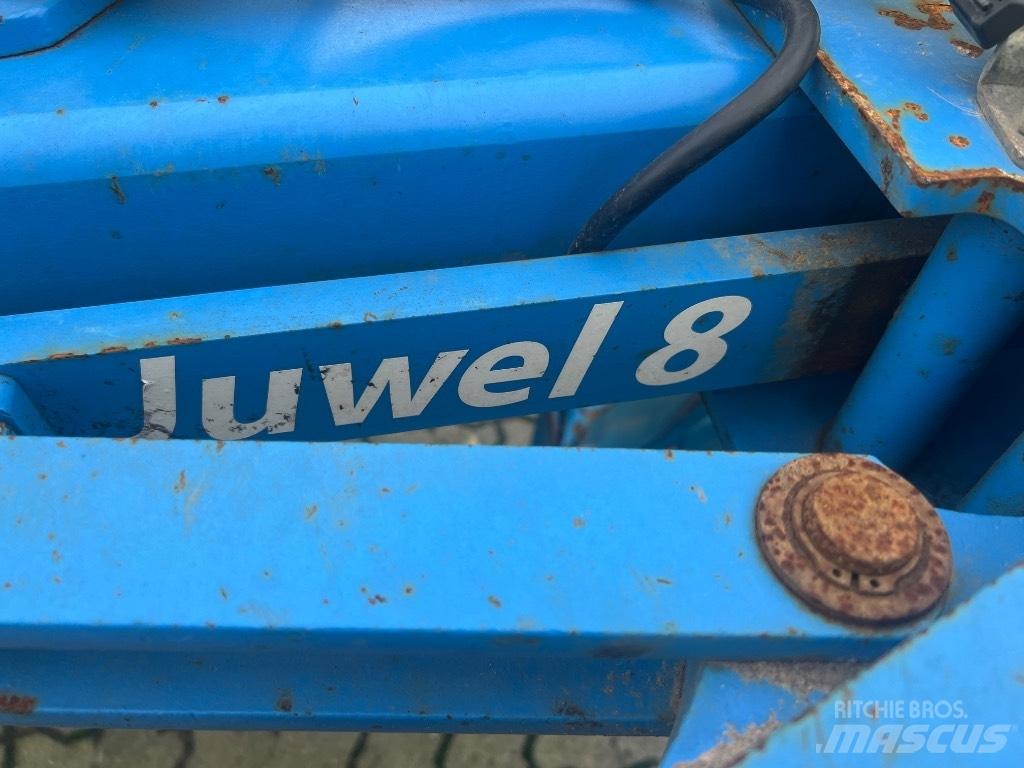 Lemken Juwel 8 가역 플로우(쟁기)