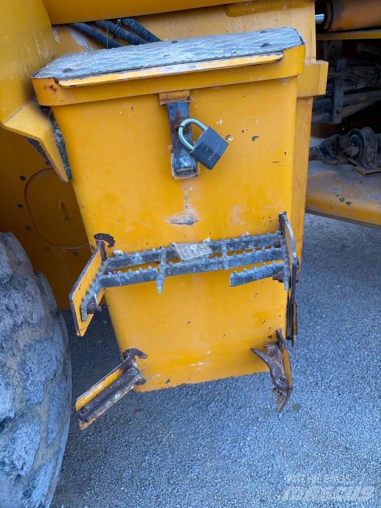 JCB 436  휠로우더