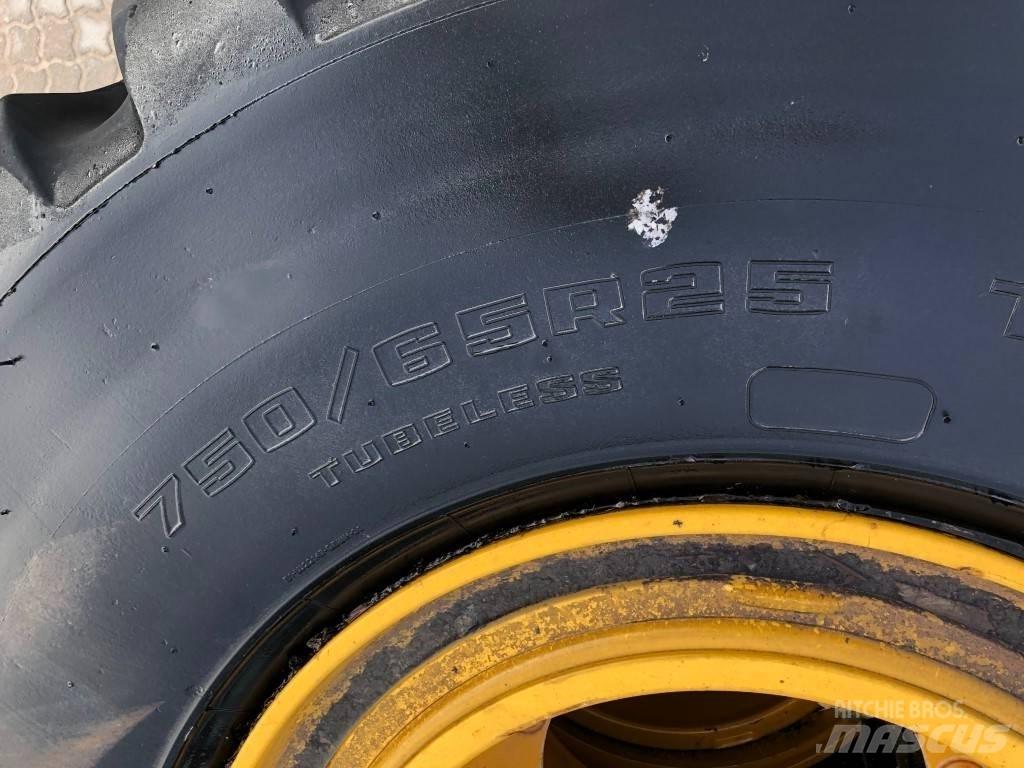 Goodyear 750/65R25 타이어, 휠 및 림