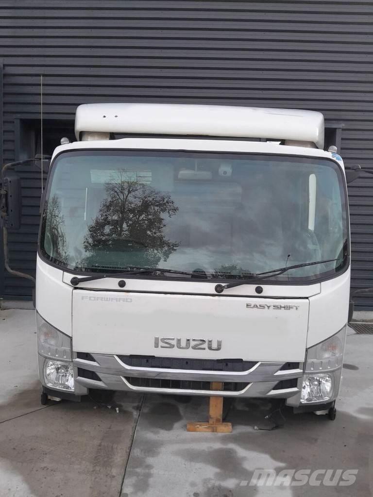 Isuzu N75 캐빈 및 인테리어