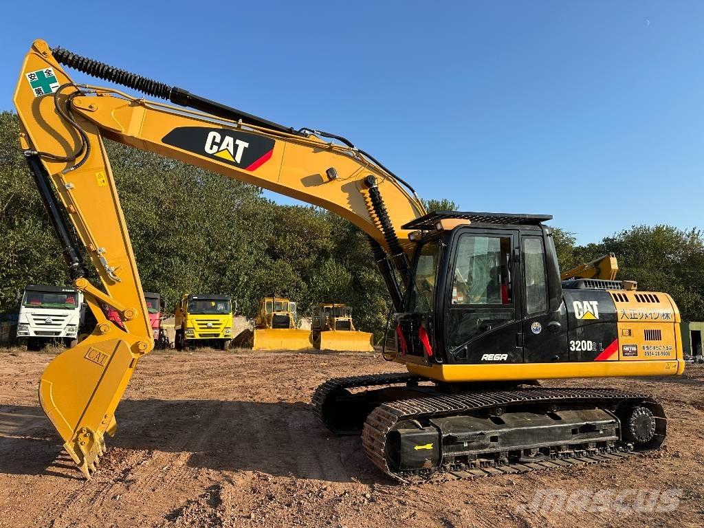 CAT 320 D L 대형 굴삭기 29톤 이상