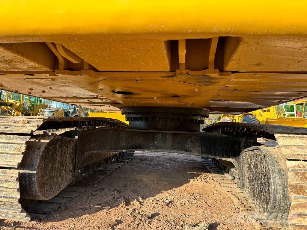 CAT 320 D L 대형 굴삭기 29톤 이상