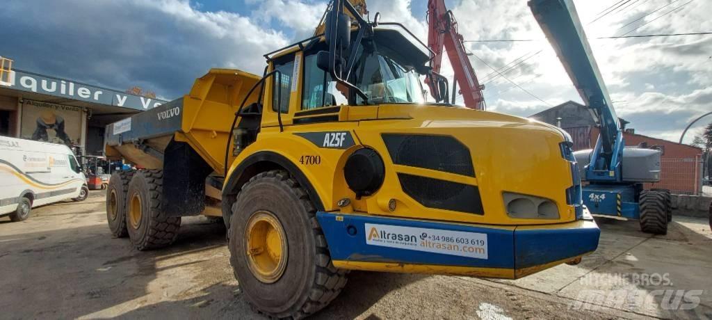 Volvo A 25 F 연결식 홀러