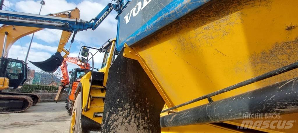 Volvo A 25 F 연결식 홀러