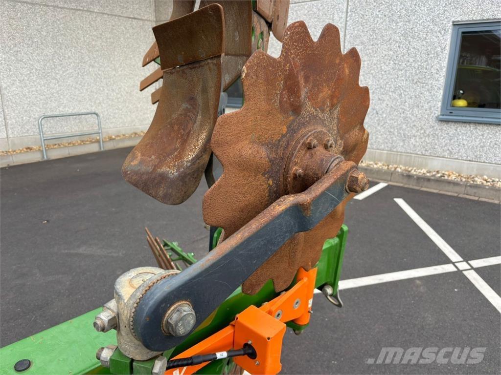 Amazone Teres 300V 쟁기