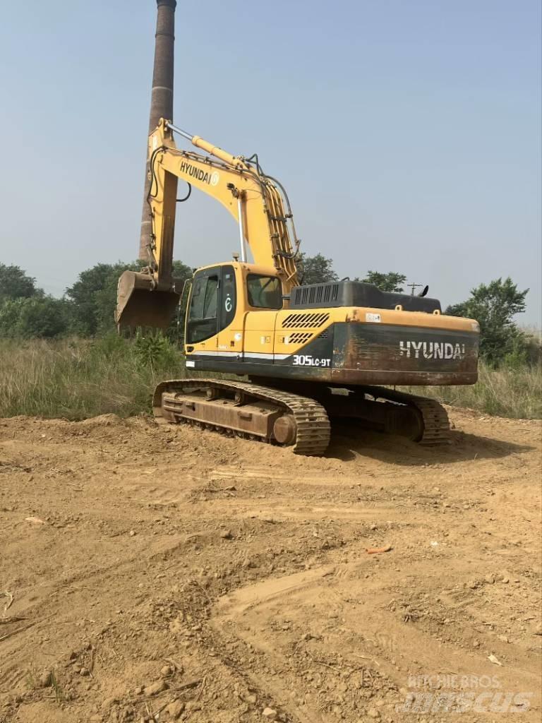 Hyundai R 305LC-9T 대형 굴삭기 29톤 이상