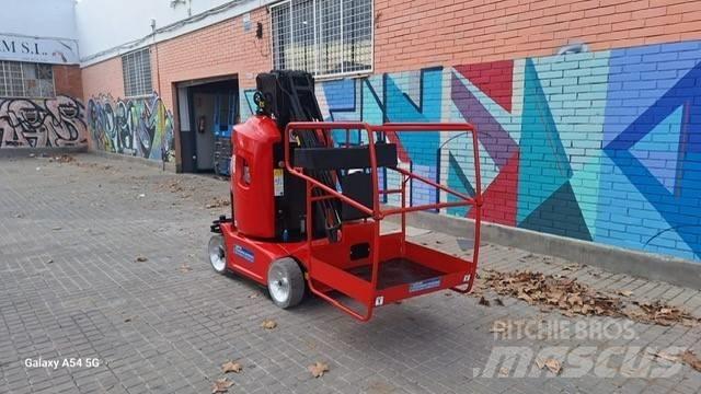 Manitou 100 VJR 인원/화물 앨리베이터