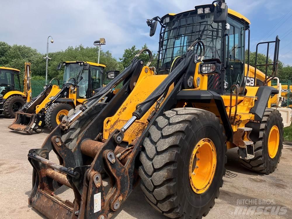 JCB 437  휠로우더