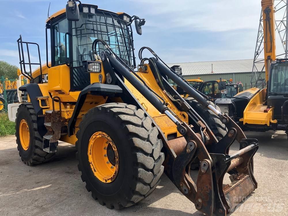 JCB 437  휠로우더