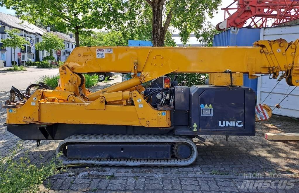 Unic B-506-5.2 트랙 크레인