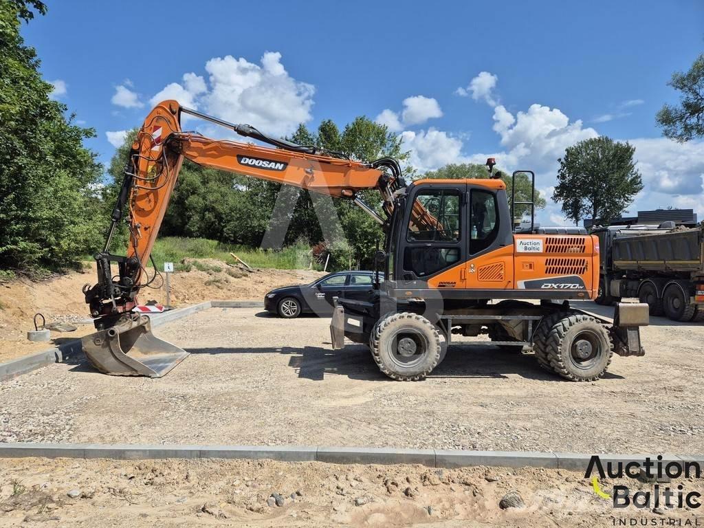 Doosan DX 170 W-5  휠 굴삭기