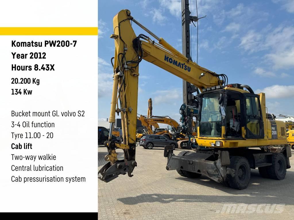 Komatsu PW 200-7  휠 굴삭기