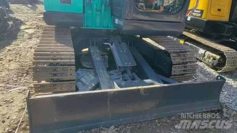 Kobelco SK 75 대형 굴삭기 29톤 이상