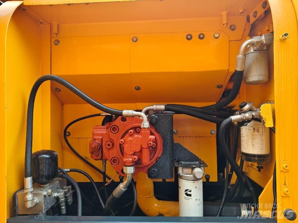 Hyundai R220LC-9S 대형 굴삭기 29톤 이상