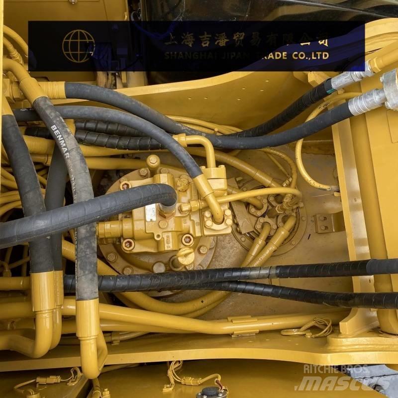 CAT 320 D 대형 굴삭기 29톤 이상