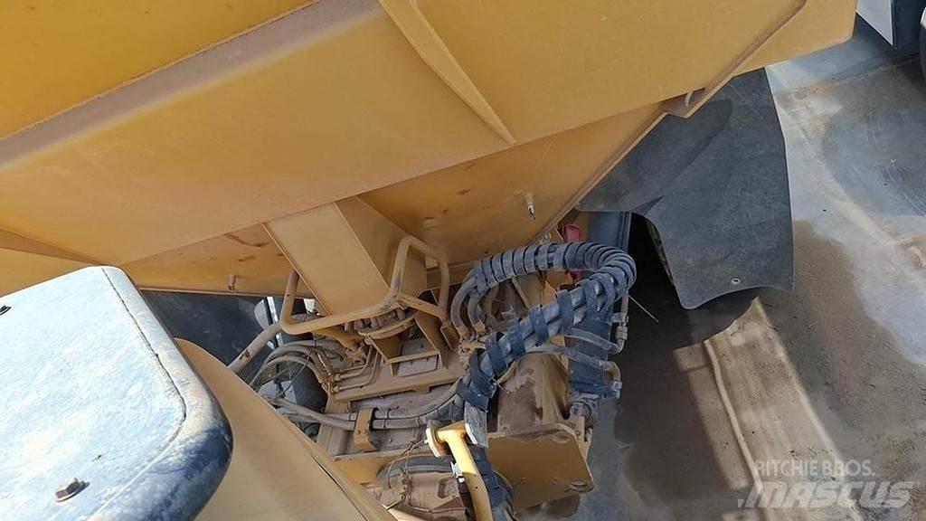 CAT 740 기타 트럭