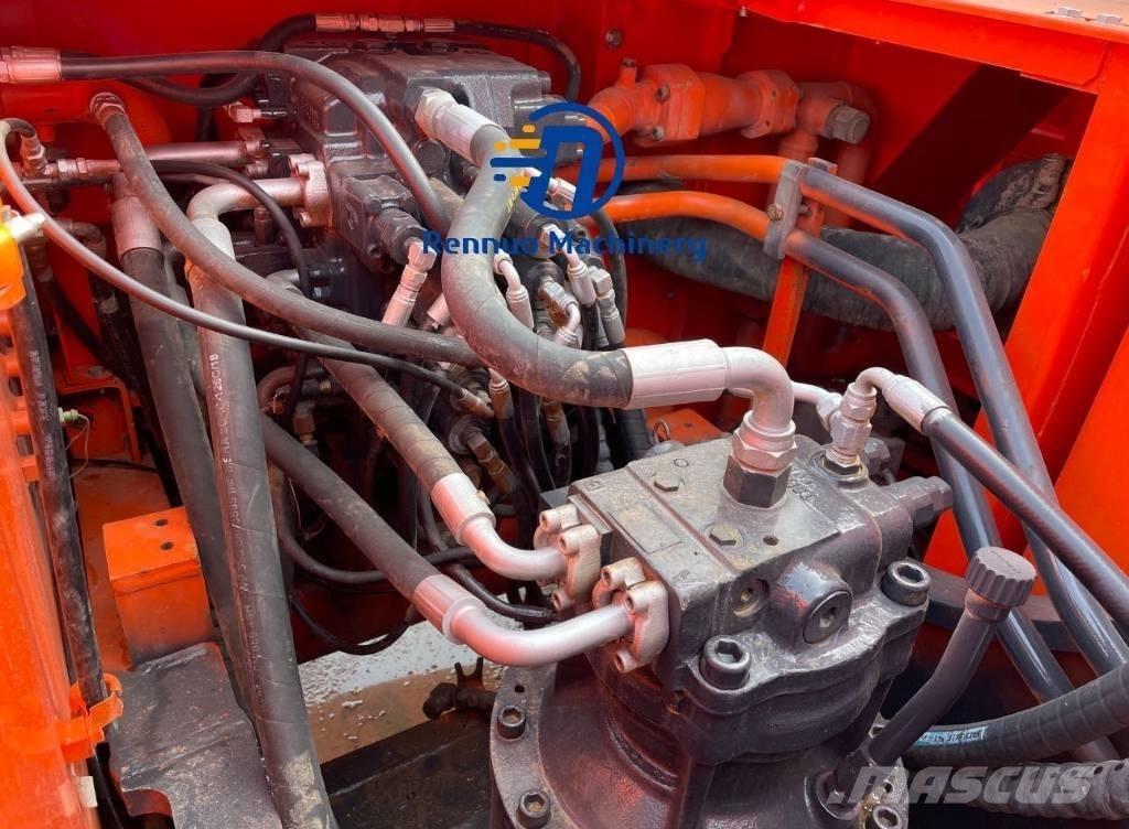 Doosan DX 300 대형 굴삭기 29톤 이상