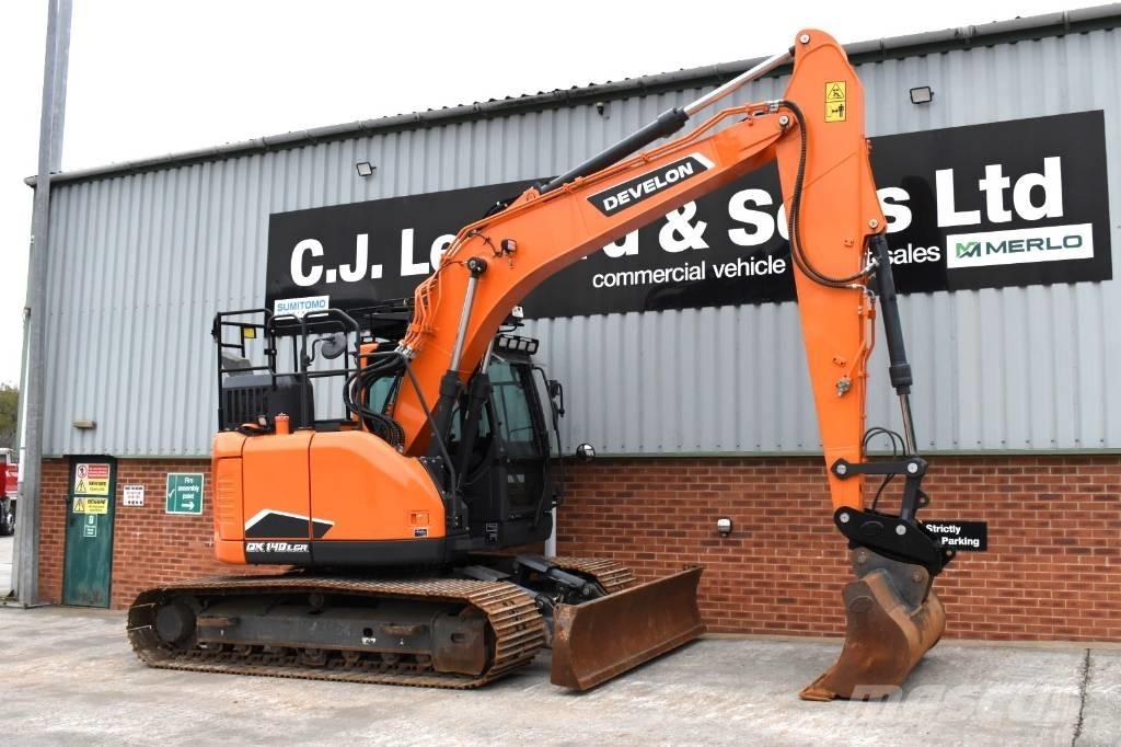 Develon DX140LCR-7 대형 굴삭기 29톤 이상