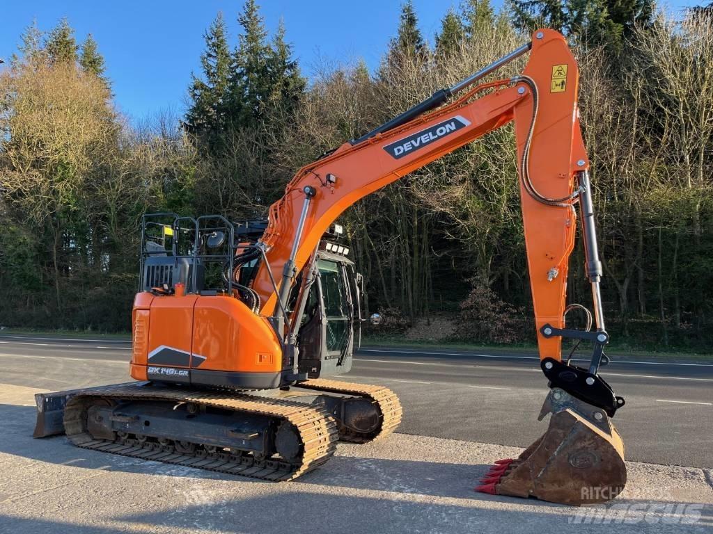 Develon DX140LCR-7 대형 굴삭기 29톤 이상