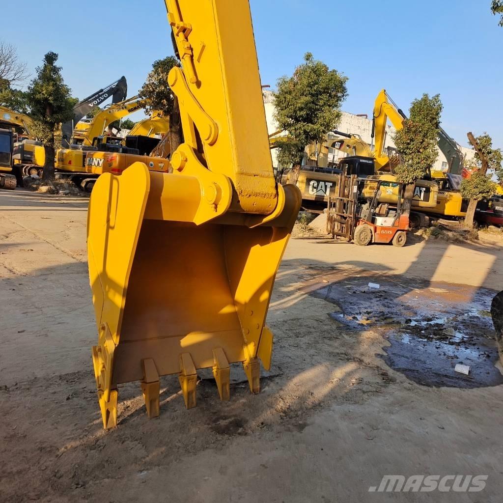 CAT 320 D2 대형 굴삭기 29톤 이상