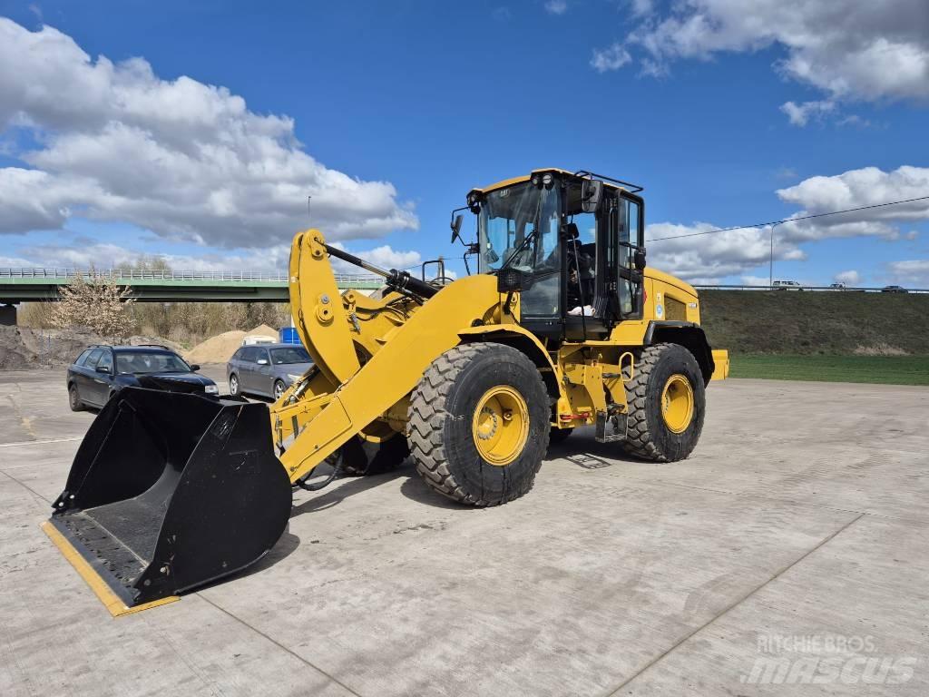 CAT 926M  휠로우더