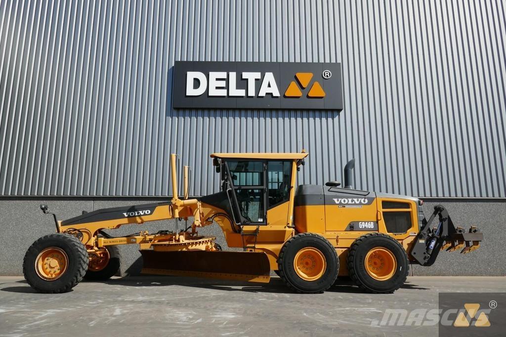 Volvo G946B AWD 그레이더
