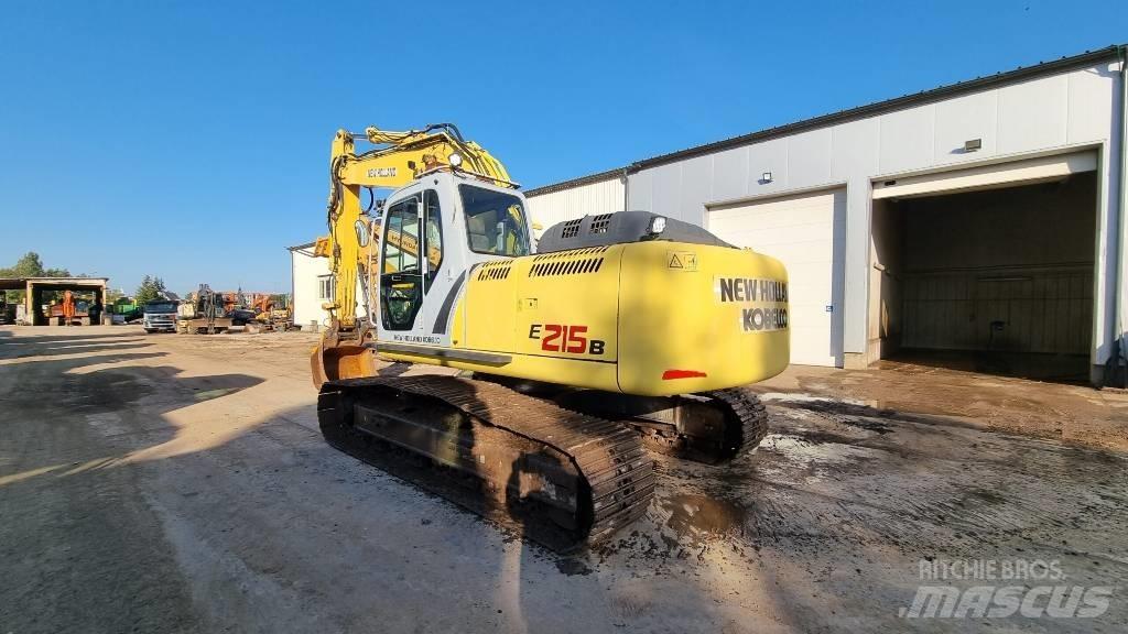 New Holland E 215 B 대형 굴삭기 29톤 이상
