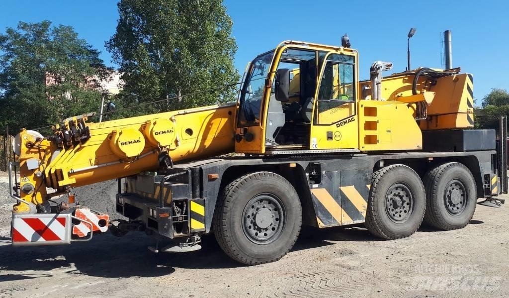 Demag AC 40-1 City A/T 크레인