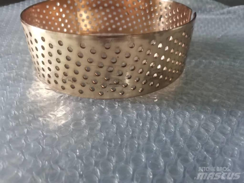 CLAAS Bushing 트랜스미션