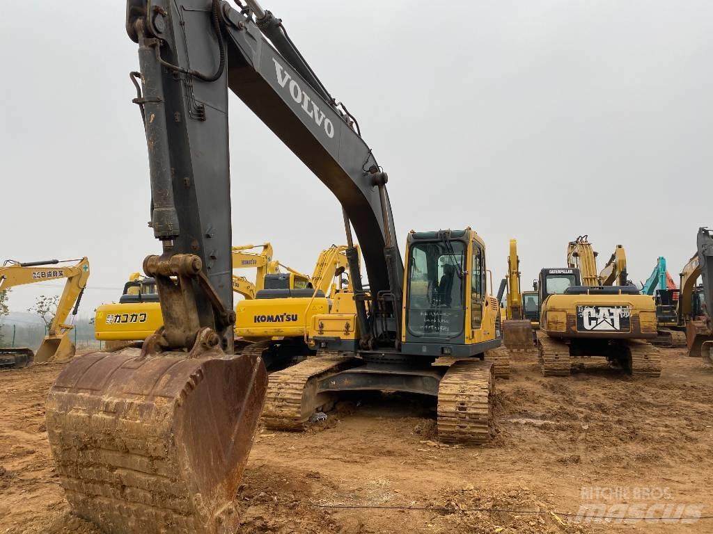 Volvo EC210BLC 대형 굴삭기 29톤 이상