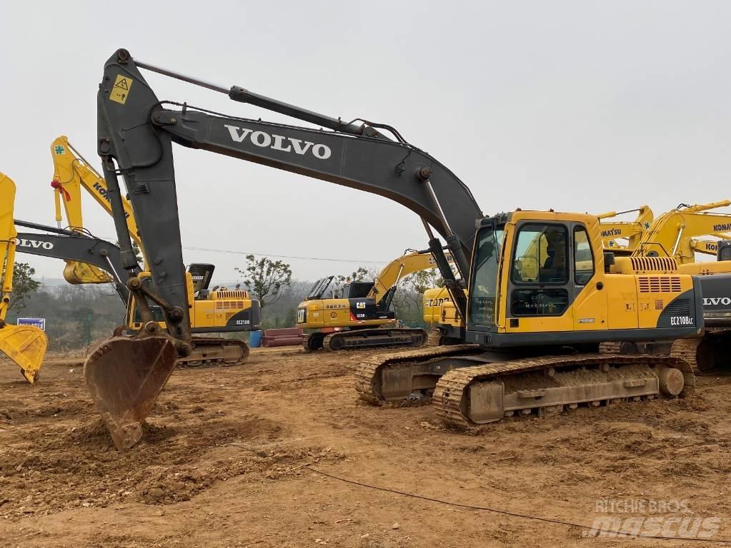 Volvo EC210BLC 대형 굴삭기 29톤 이상