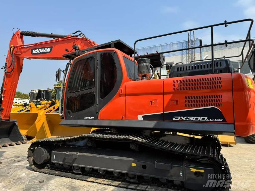 Doosan DX 300 LC-9C 대형 굴삭기 29톤 이상