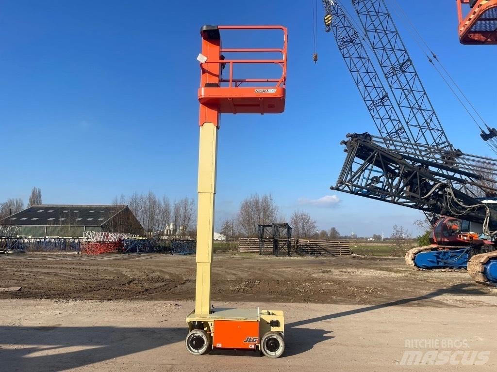JLG 1230 ES 가위형 리프트