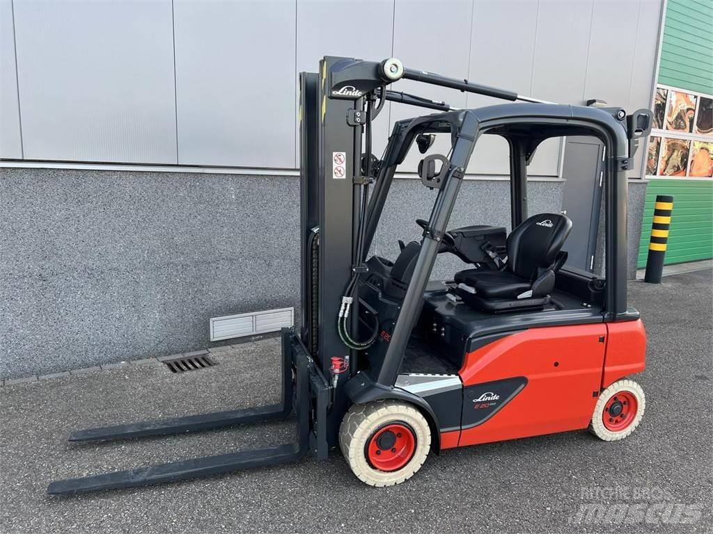 Linde E20PL-02 전동 지게차