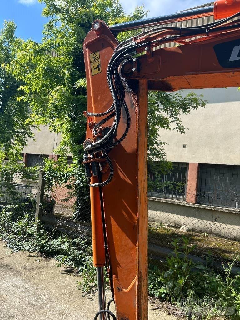 Doosan DX 63-3 소형 굴삭기 7톤 미만