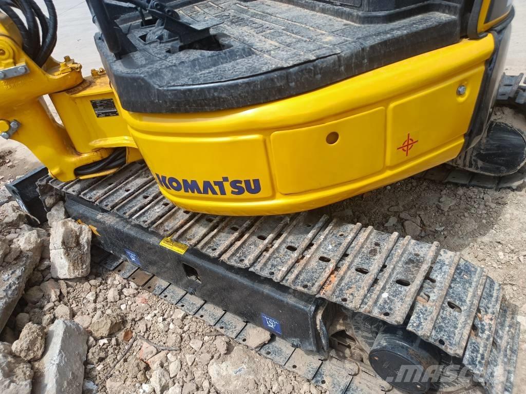 Komatsu PC 20 대형 굴삭기 29톤 이상
