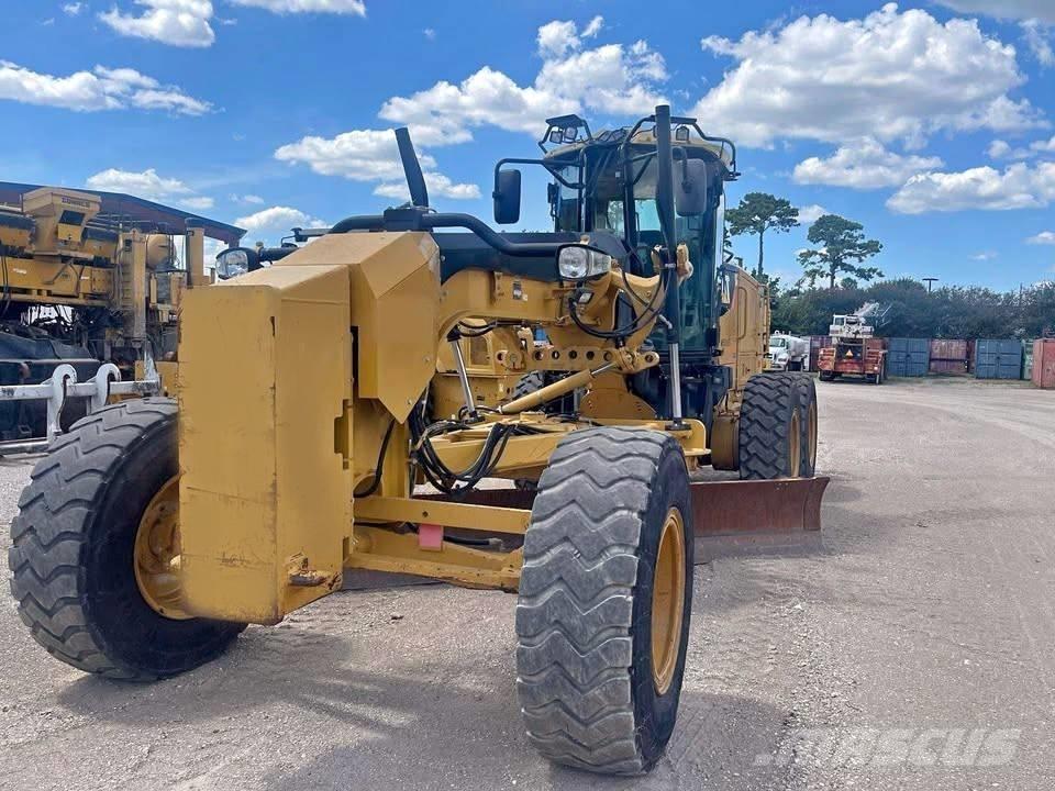 CAT 140 M 2 그레이더