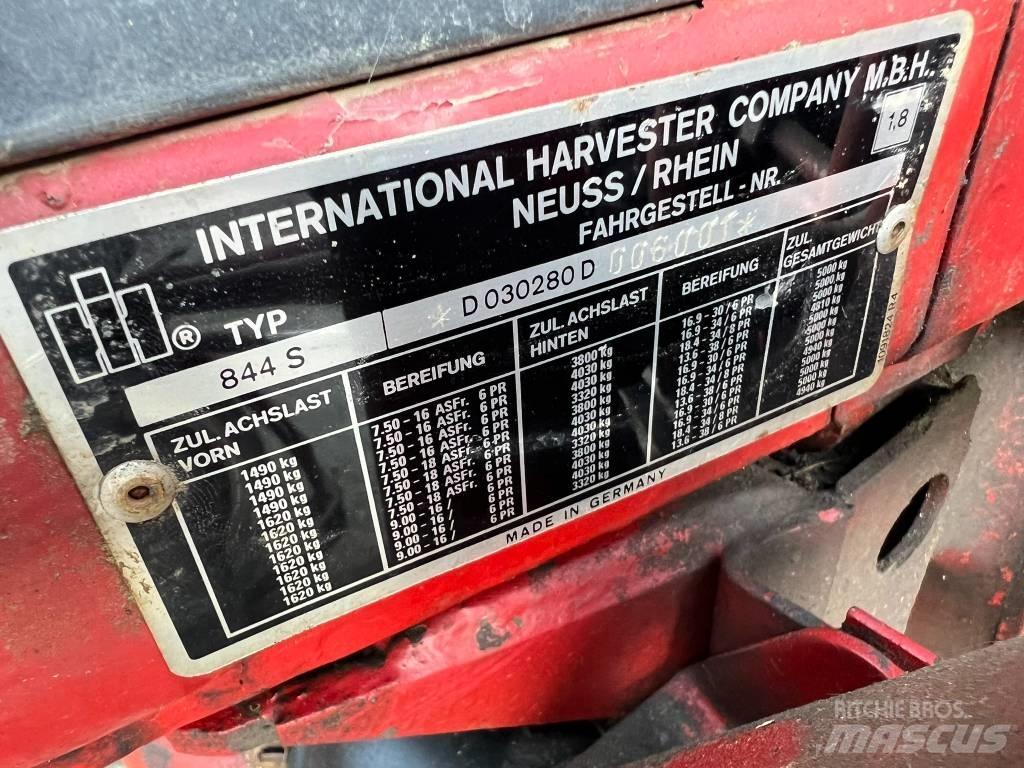 International 844xl 트랙터