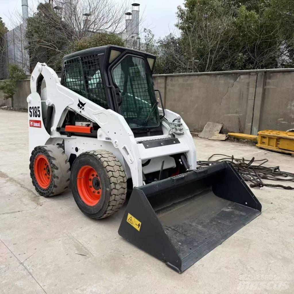 Bobcat S 185  스키드로더