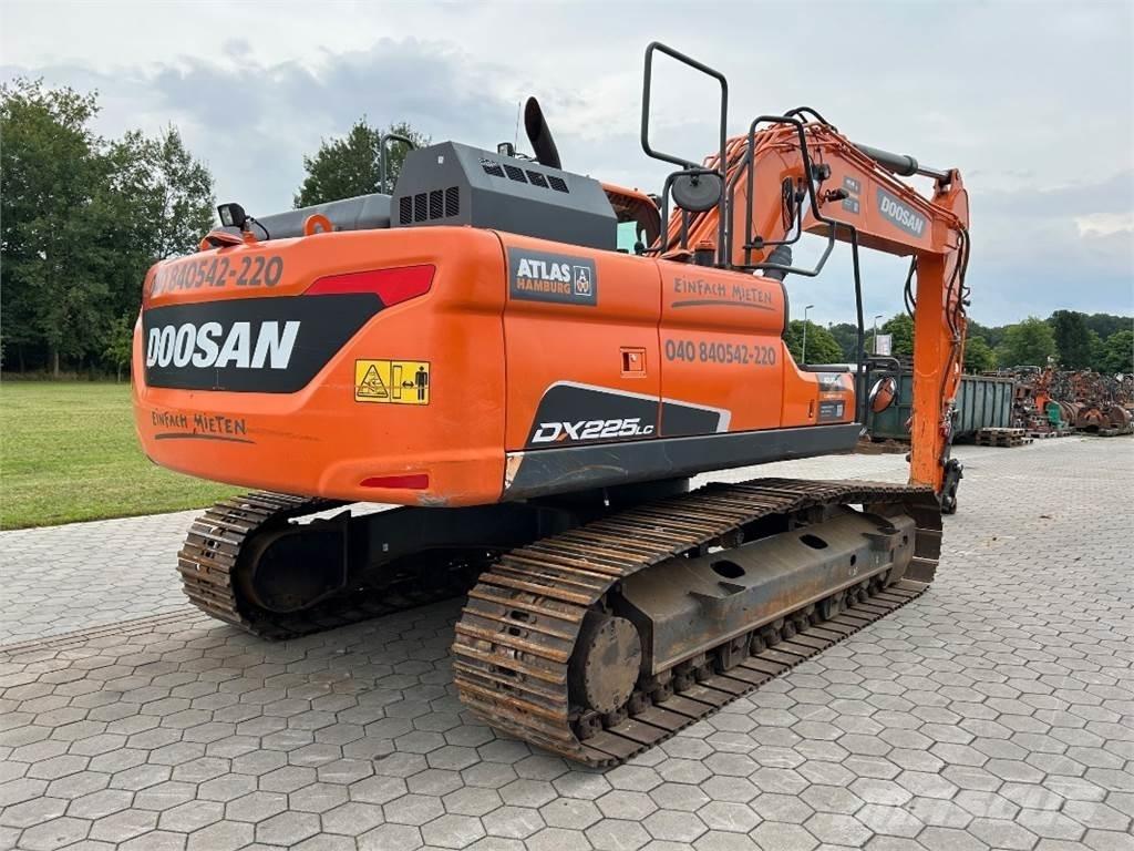 Doosan DX225LC-5 대형 굴삭기 29톤 이상