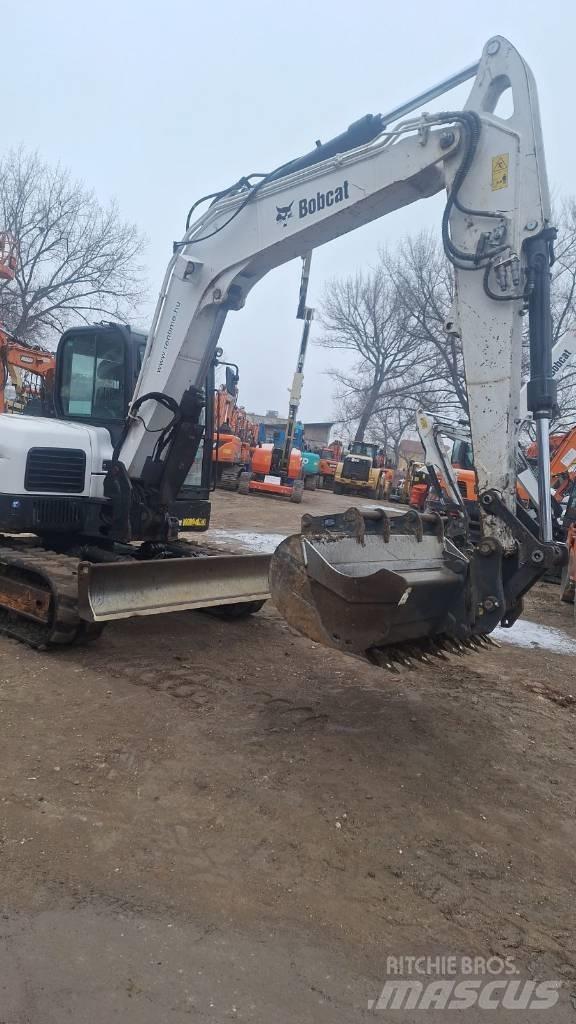 Bobcat E 85 중형굴삭기 7톤-28톤