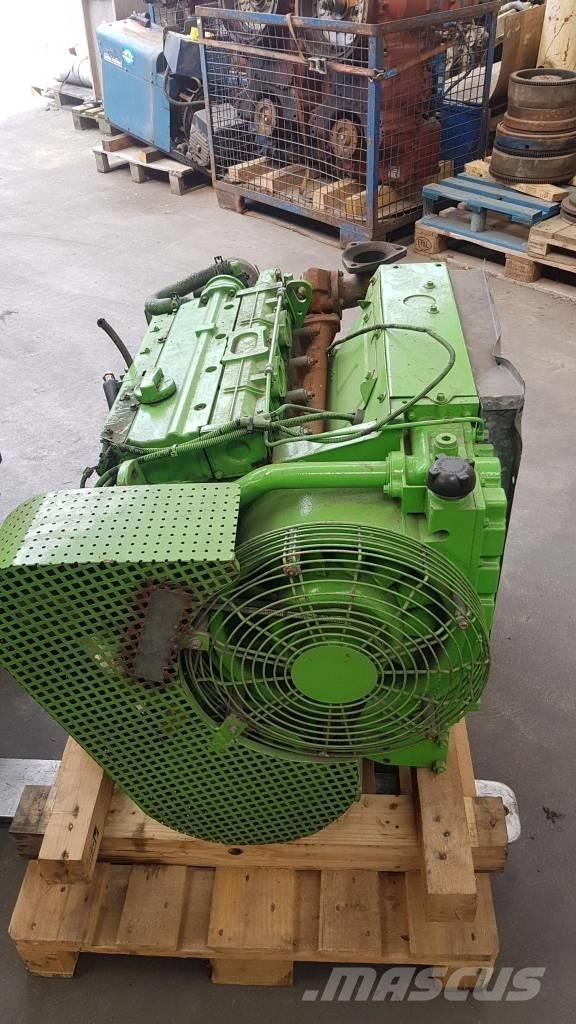 Deutz BF4M1012 엔진