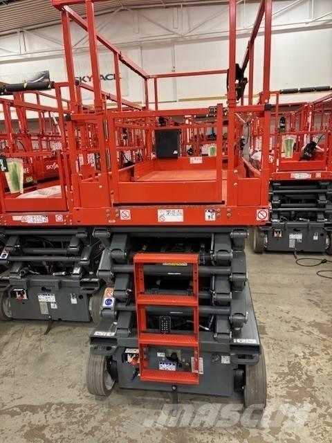 SkyJack SJ 4740 가위형 리프트