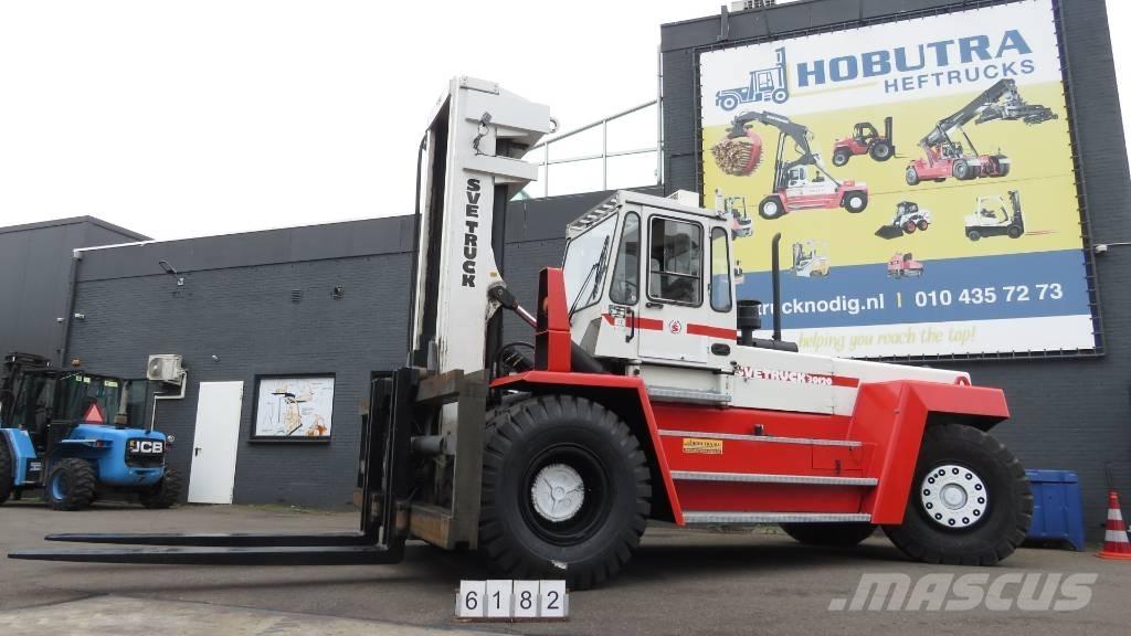 Svetruck 30120/46 디젤 지게차