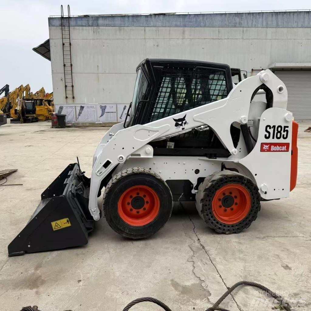 Bobcat S 185  스키드로더