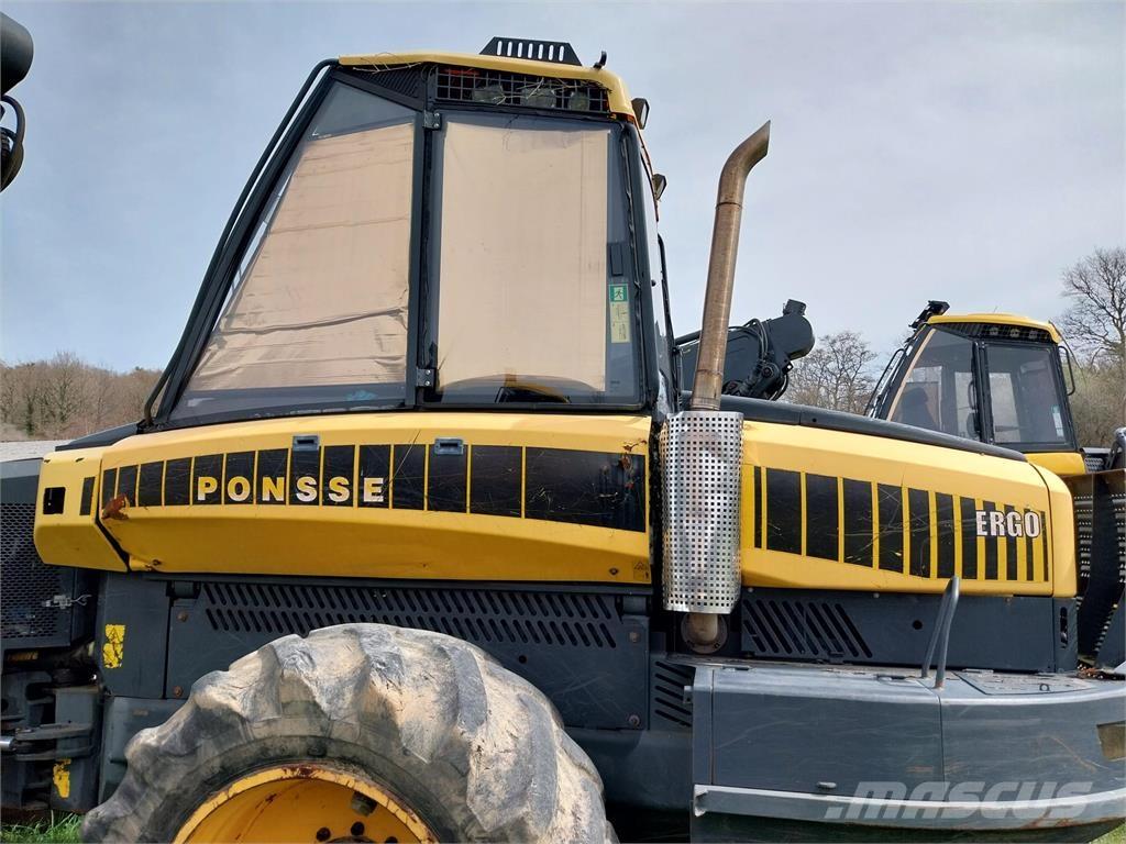Ponsse ERGO 6W 원목 하베스터
