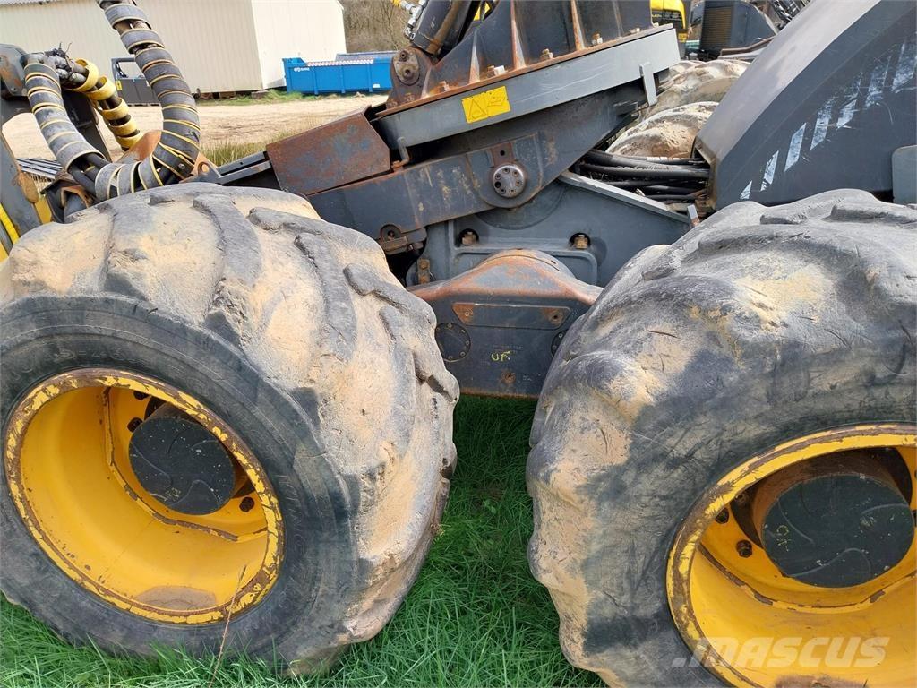 Ponsse ERGO 6W 원목 하베스터