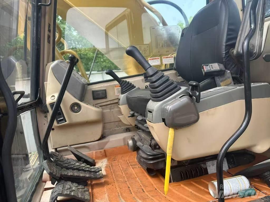 CAT 330 B L 대형 굴삭기 29톤 이상